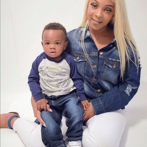 Meet your Posher, Alexia